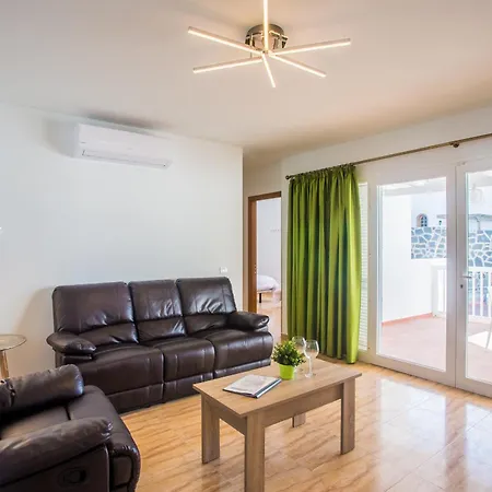 Amparo Gym, Pool And Villa