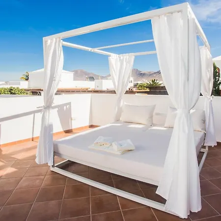 Villa Amparo Gym, Pool And *