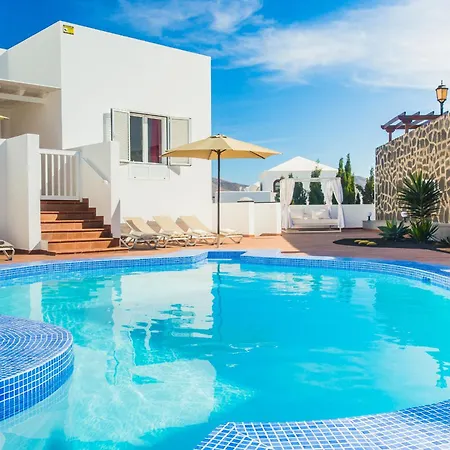 Villa Amparo Gym, Pool And *