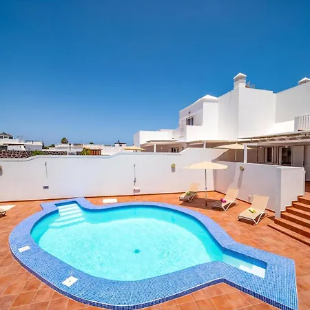 Villa Amparo Gym, Pool And *